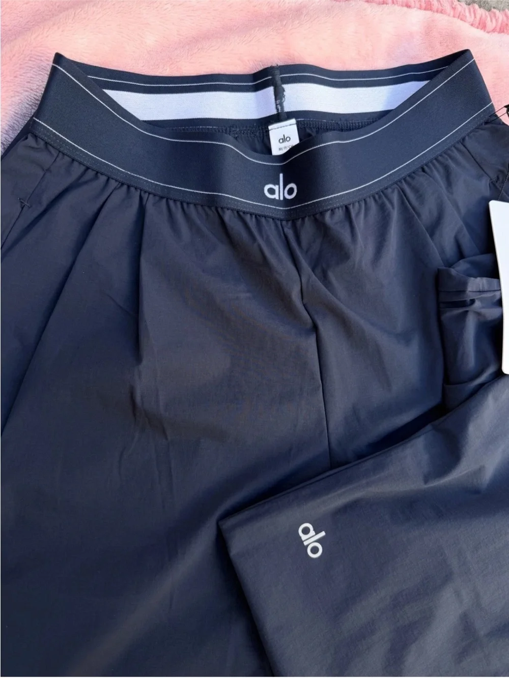 ALO Yoga Men’s Black Athletic Shorts with Branded Waistband